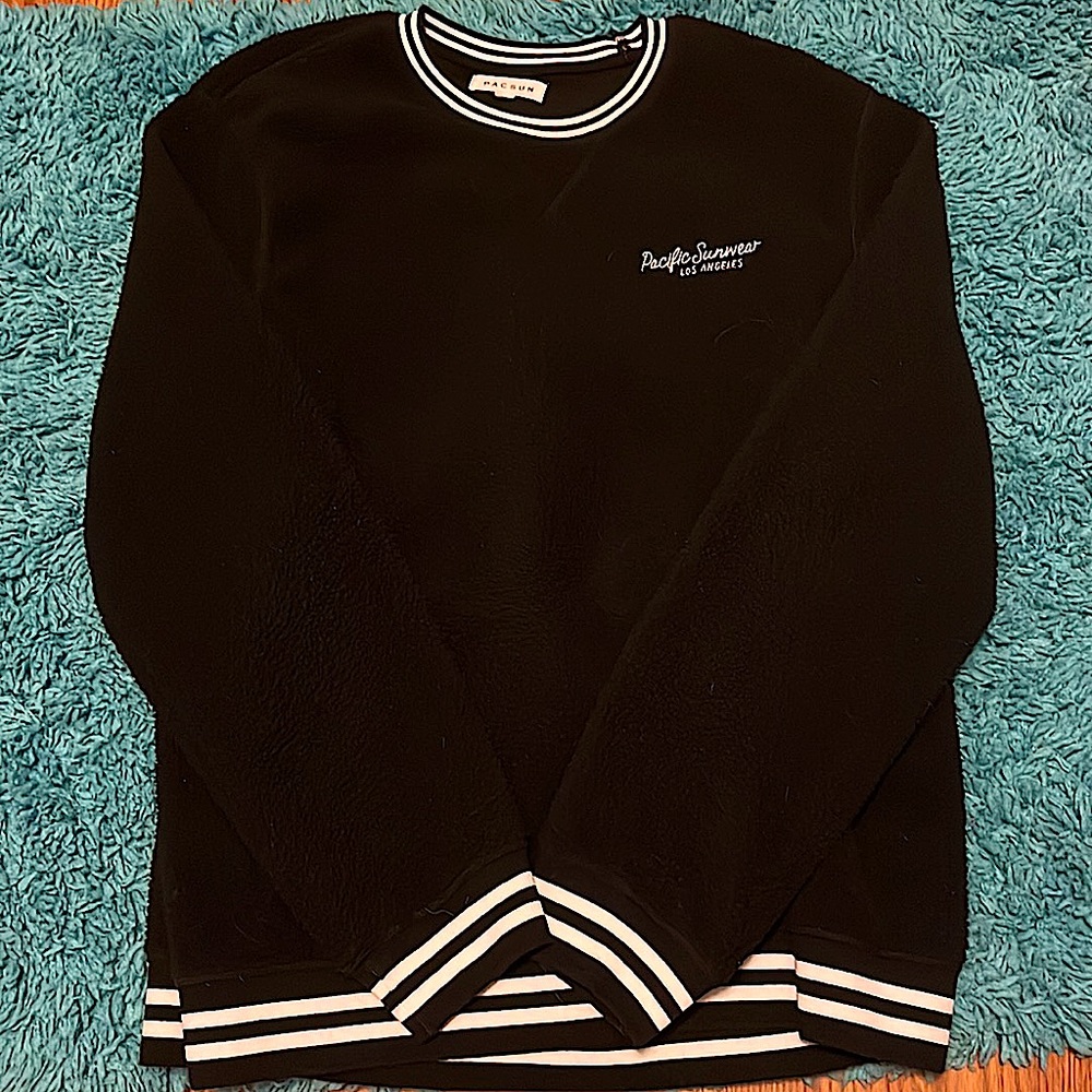 Pacsun, black pull over